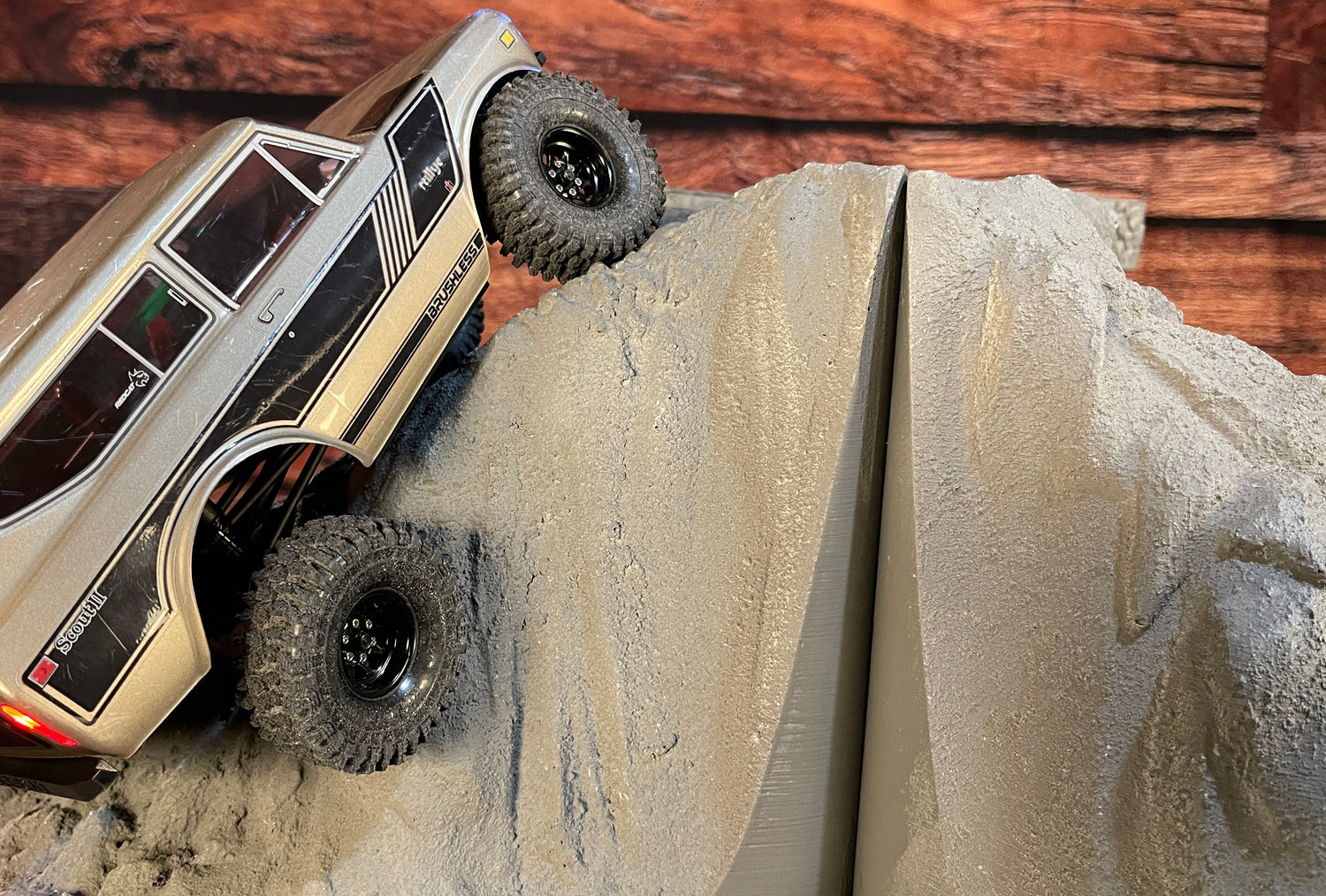 Squatch Mountain Set (6 kits & 4 Extra Tunnel Junctions) Free Shipping